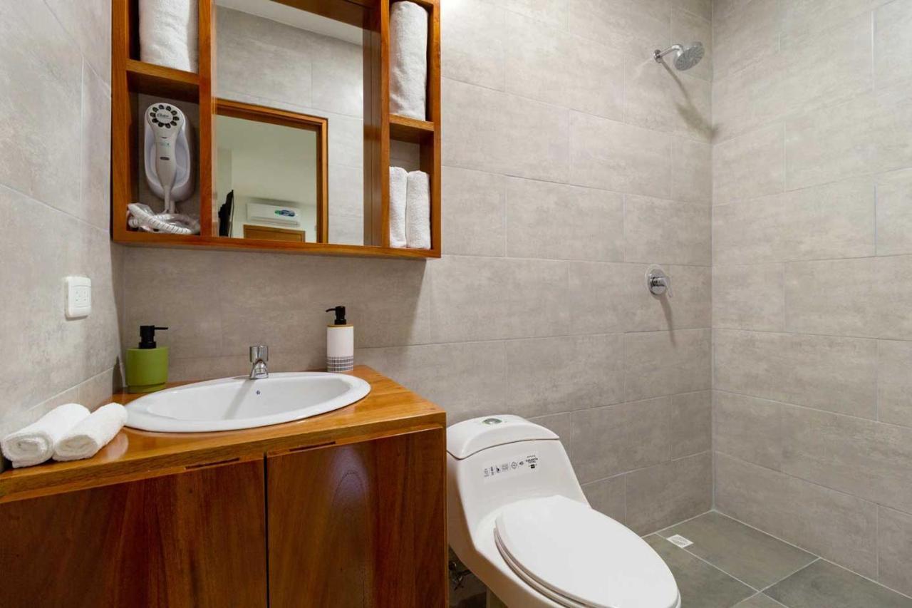 Plaza Luna Suites Puerto Ayora  Eksteriør billede