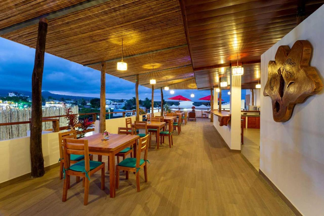 Plaza Luna Suites Puerto Ayora  Eksteriør billede
