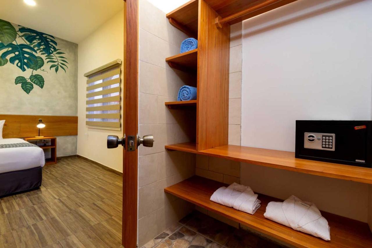 Plaza Luna Suites Puerto Ayora  Eksteriør billede